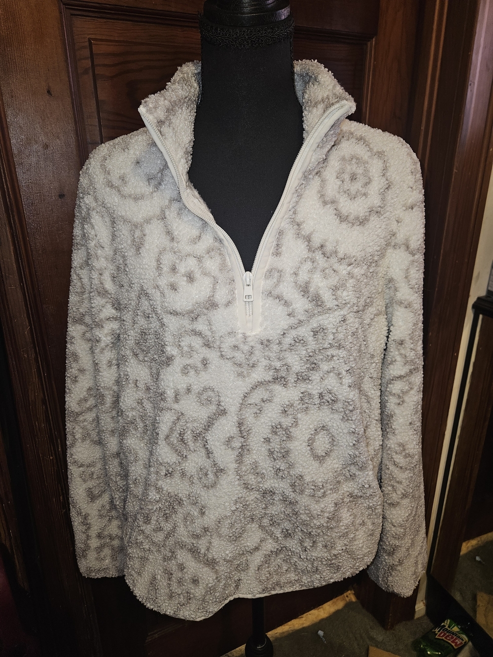 Women's Plush Half-Zip V-Neck Sweater - Light Gray Pattern